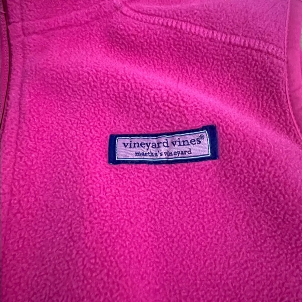 Vineyard Vines Hot Pink Fleece Vest Women’s Size XS Great Condition Bright pink